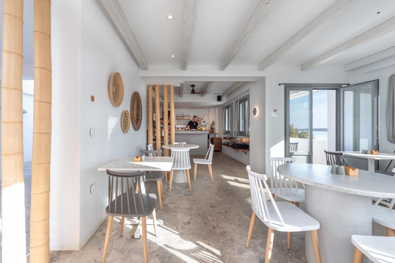 Paros Cape Suites Naoussa Esterno foto