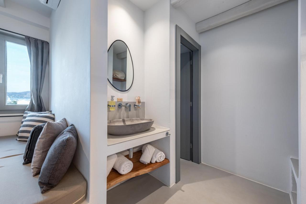 Paros Cape Suites Naoussa Esterno foto