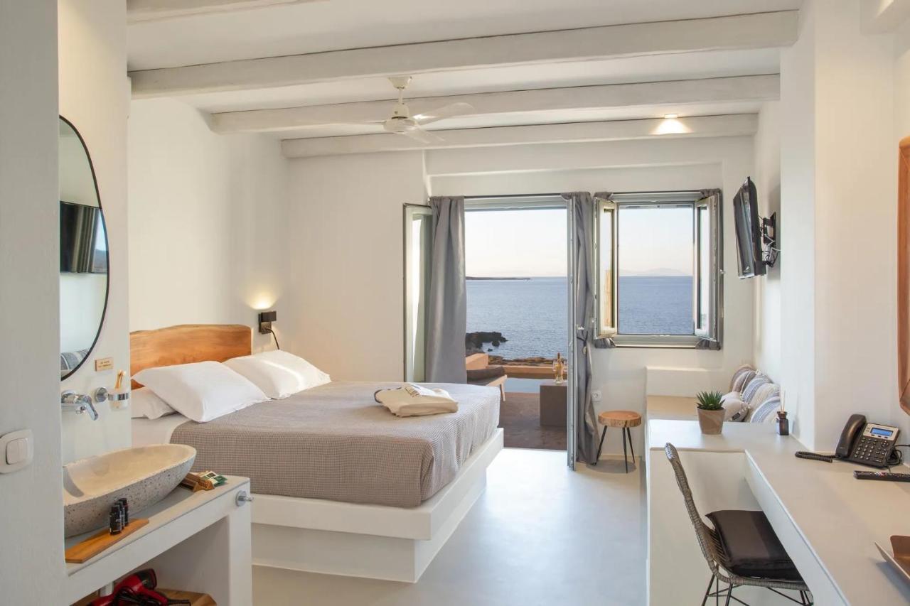 Paros Cape Suites Naoussa Esterno foto