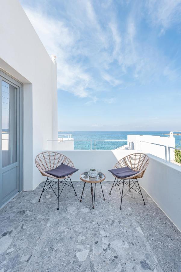 Paros Cape Suites Naoussa Esterno foto
