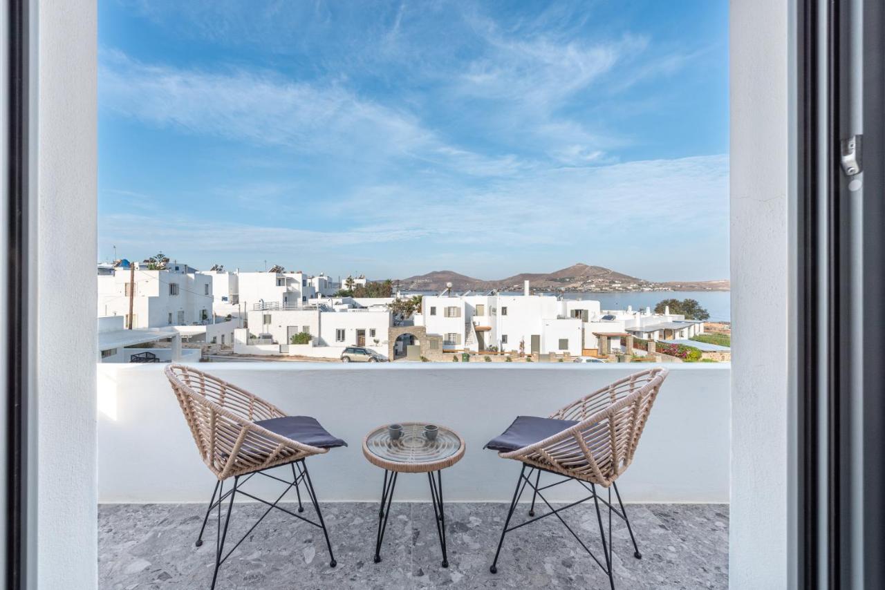 Paros Cape Suites Naoussa Esterno foto